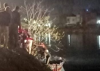 بالأسماء.. مصرع 4 أشخاص بحادث انقلاب سيارة توناية على طريق المحمودية دمنهور..