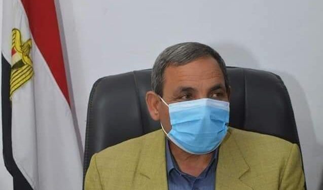 “عبدالوهاب” يتابع أعمال صيانة منظومة الإنارة بمركز ومدينة منياالقمح ليلا.