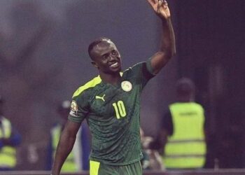 المنتخب السنغالي بنهائي أمم إفريقيا بأقدام ساديو ماني رجل المباراة