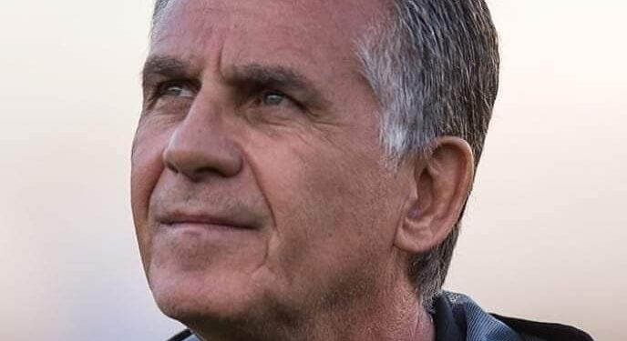 إيقاف كيروش مباراتين رسميا وتغريمه 10 آلاف دولار بعد الطرد أمام الكاميرون.