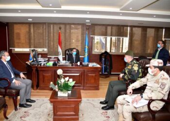 محافظ الغربية يستقبل المستشار العسكري الجديد