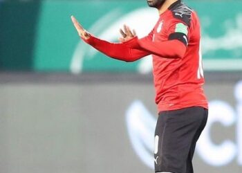 همسات في أذن فخر العرب