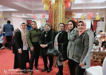 مبادرة لست وحدك