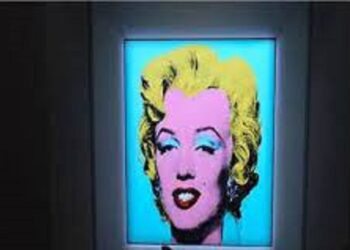 لوحة لوجه النجمة