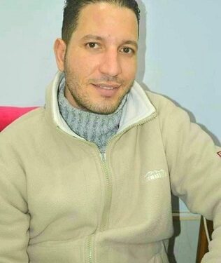 من أجل أن يعيش