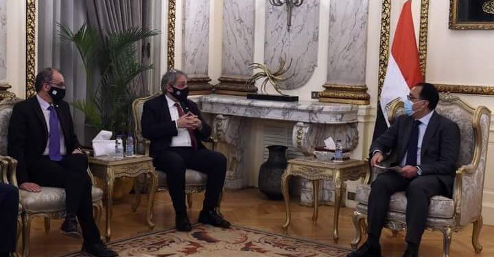 رئيس الوزراء يستقبل رئيس الاتحاد الدولي لجمعيات الصليب الأحمر والهلال الأحمر
