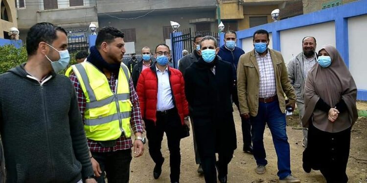 تحرير ٢٤ محضر ومصادرة ١٦ شيشة في حملة مكبرة بحي ثان المحلة. 