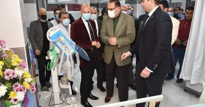 محافظ الشرقية يرافقه وكيل وزارة الصحة يفتتح أعمال التوسعة بمستشفي منياالقمح