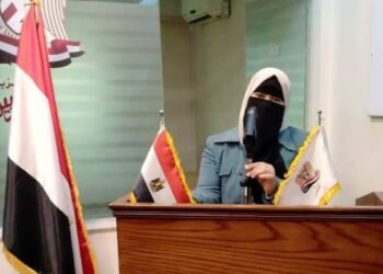 “أنا المصرية الحرة” للأديبة الشاعرة نهلة الديب