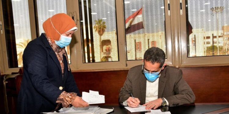 محافظ الغربية يعتمد