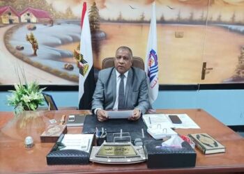 الطيب يجتمع