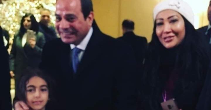 المرأة شريك أساسى في