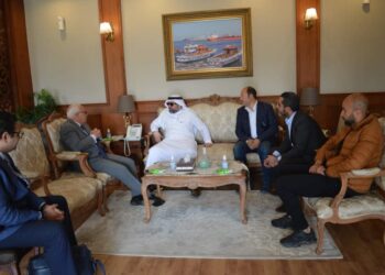 محافظ بورسعيد يبحث سبل التعاون مع شركة الشريف