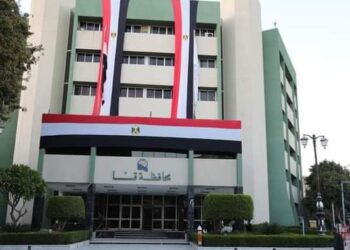 سندرلا قنا في مزاد علني ثلاث سنوات قادمة