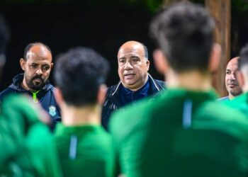 مصيلحي يؤازر كتيبة الزعيم قبل مواجهة الزمالك..