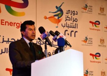 وزير الشباب يشهد بروتوكول تعاون بين الوزارة وشركة توتال