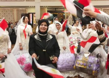 جريدة حكاية وطن تشارك الأيتام فرحتهم وتزف عرائس الأيتام..