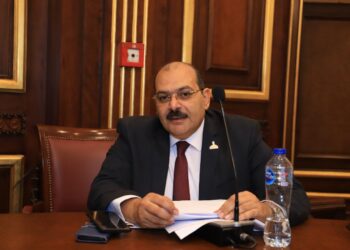 نائب الغلابة يؤكد علي رفع حالة الاستعداد القصوي ضد جشع التجار 