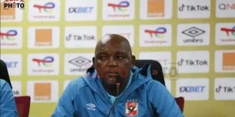 موسيمانى يتعمد استفزاز جمهور الأهلى.