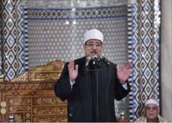 وزارة الأوقاف تهني الرئيس السيسي وتحتفل بذكرى العاشر من رمضان من مسجد سيدنا الحسين