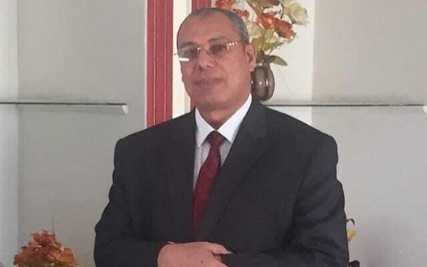 جئتني بالتمر ولم تنزع منه النوى....!!