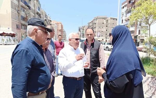 محافظ بورسعيد يوجه بإزالة