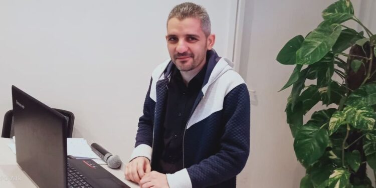 كيف نربي أولادنا؟!!