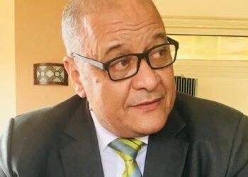 بطل من الصعيد