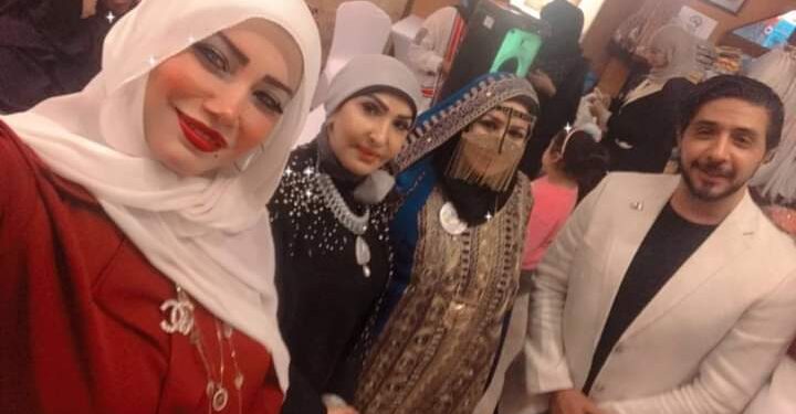 الشيخة إنتصار المحمد الصباح أفتحتت معرض الهامه بمقهى السالمية الشعبي