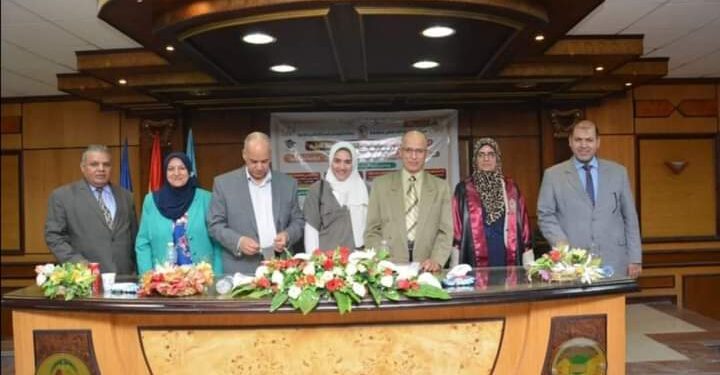 رسالة دكتوراه بعنوان "السبك والحب" في شعر علاء عبدالهادي