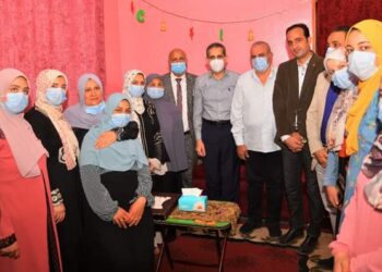 محافظ الغربية يزور ممرضات حادث مصرف ابشواي ويطمئن عليهن