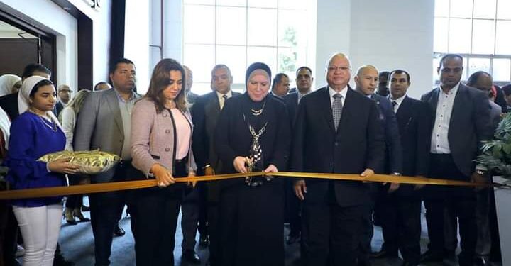 صنع في دمياط .. وزيرة التجارة ومحافظا دمياط والقاهرة في افتتاح المرحلة الثانية