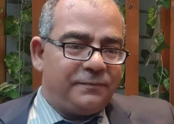 بين شقي رحا