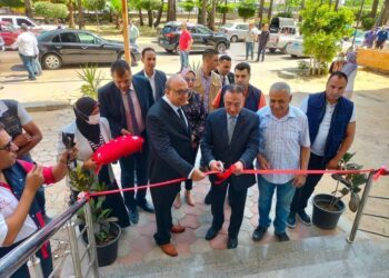محافظ الإسكندرية يفتتح مركز خدمات تموين باب شرق”بالصور”