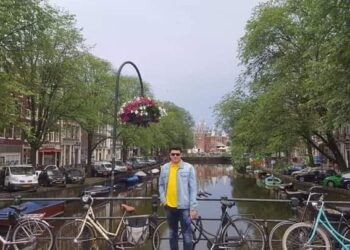 رحلتي إلى بلاد الفن والجمال والجنون.. هولندا