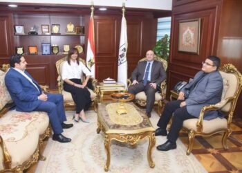 وزيرة الهجرة تصل محافظة بني سويف استعداداً لافتتاح قاعات تدريب المركز المصري الألماني