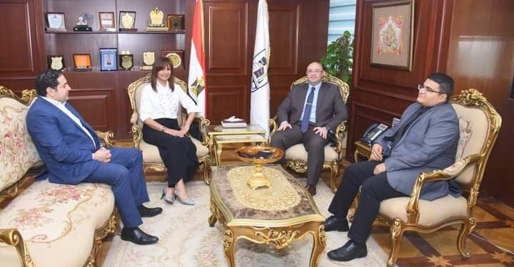 وزيرة الهجرة تصل محافظة بني سويف استعداداً لافتتاح قاعات تدريب المركز المصري الألماني
