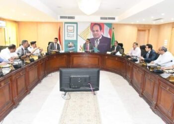 محافظ الفيوم : رفع درجة الاستعداد القصوى بجميع مديريات الخدمات لاستقبال عيد الاضحى