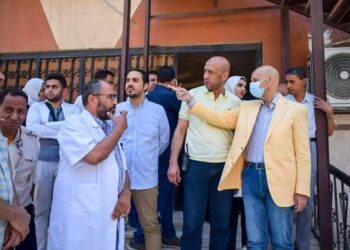 في أقل من ٢٤ ساعة من زيارته السابقة.. وكيل وزارة الصحة بالشرقية يتفقد سير العمل بمستشفي بلبيس المركزي