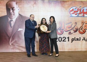 توزيع جوائز احتفالية مؤسسة جوائز مصطفى وعلى أمين