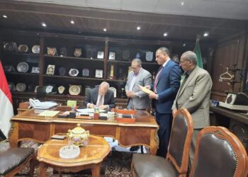 اللواء/عبد الحميد الهجان محافظ القليوبية يعتمد نتيجة الشهادة الاعدادية للعام الدراسى الحالى