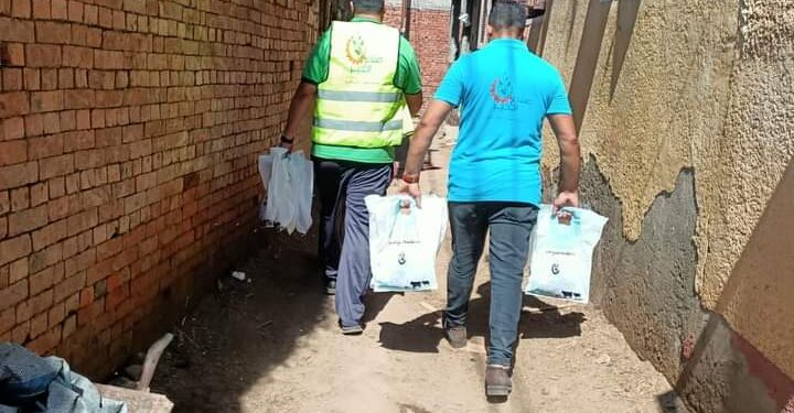 محافظ الغربية يتابع مبادرة صك الأضحية لتوزيع اللحوم بقرى حياة كريمة