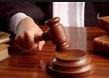 السجن المشدد على طليق وزيرة الصحة