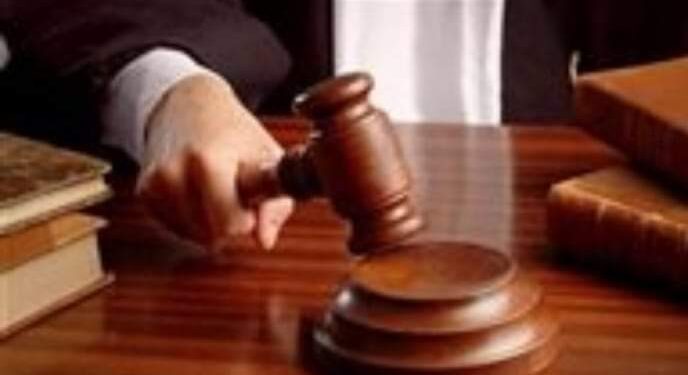 السجن المشدد على طليق وزيرة الصحة