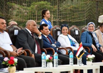 الدكتور أشرف صبحى يشهد افتتاح