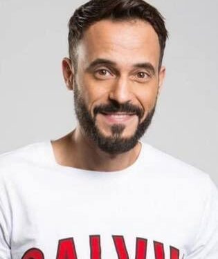 يوسف الشريف مثال للفن الراقي