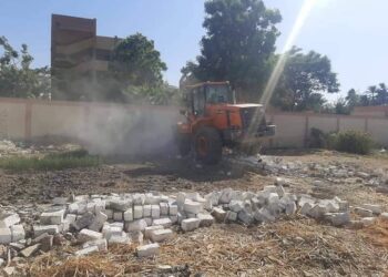 حملة إزالة وتنفيذ ثمانيه قرارات بمحافظة الأقصر