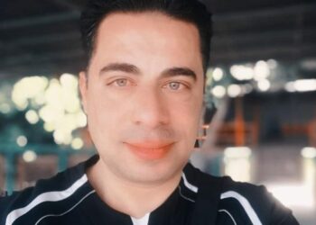 نعيش ولا نعيش (إحساس عابر)