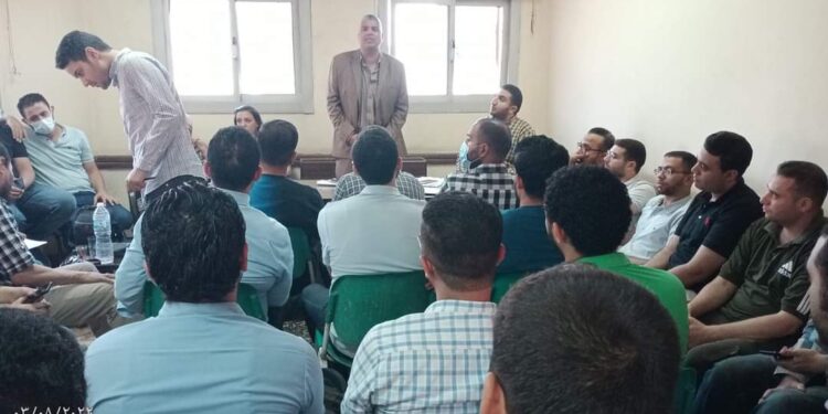 صحة إبشواي : اجتماع هام بصيادلة الوحدات الصحية لمتابعة الاعمال