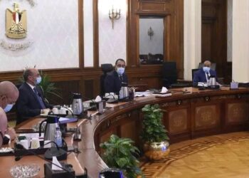 مدبولي يتابع خطوات إنهاء إجراءات التصالح على مخالفات البناء